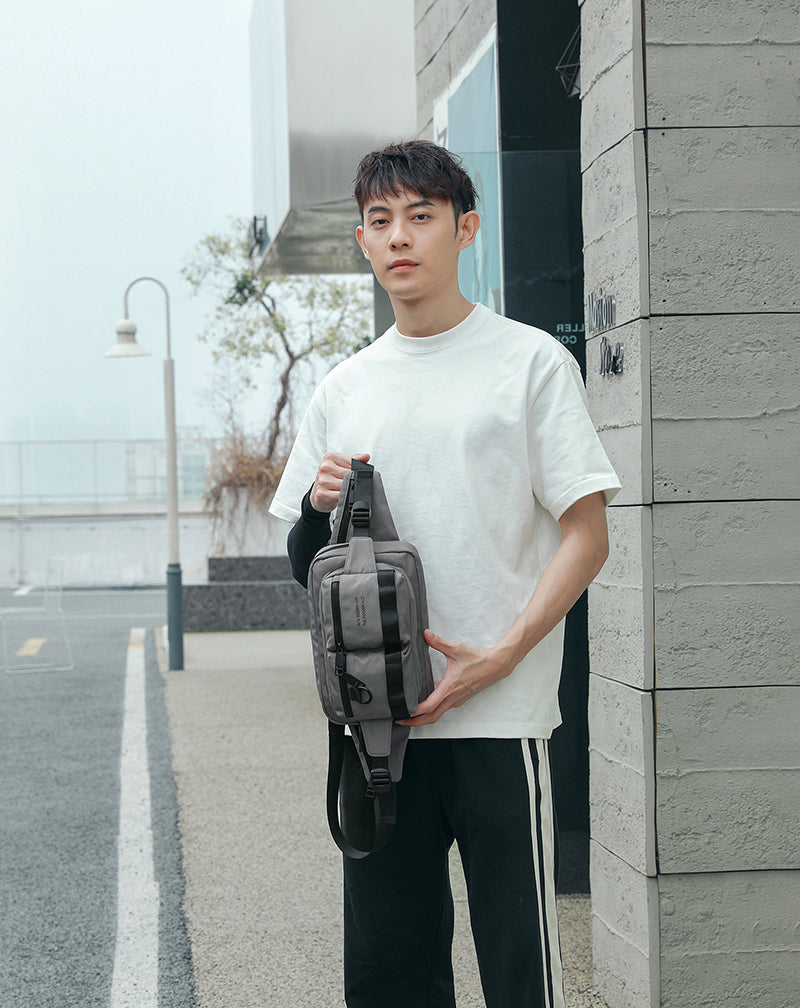 Gudika | Ilse Unisex Crossbody Bag