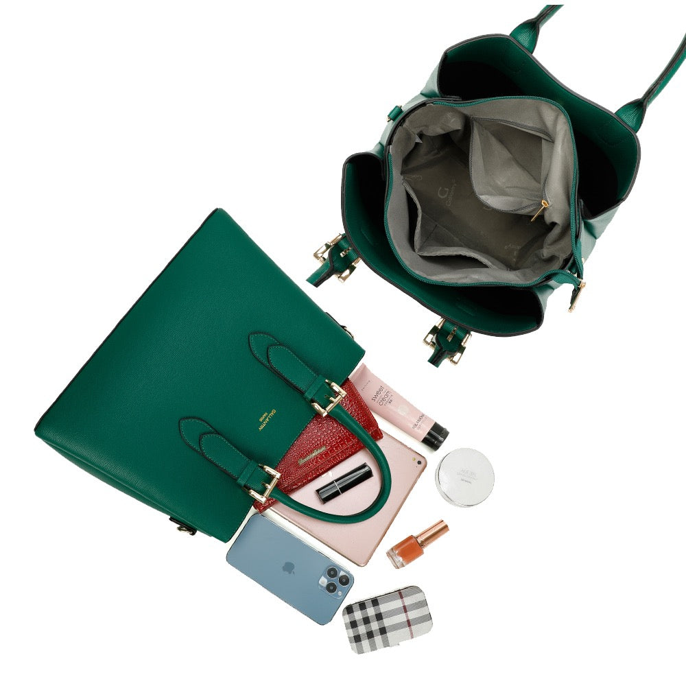 Gallantry | Amira Schoudertas