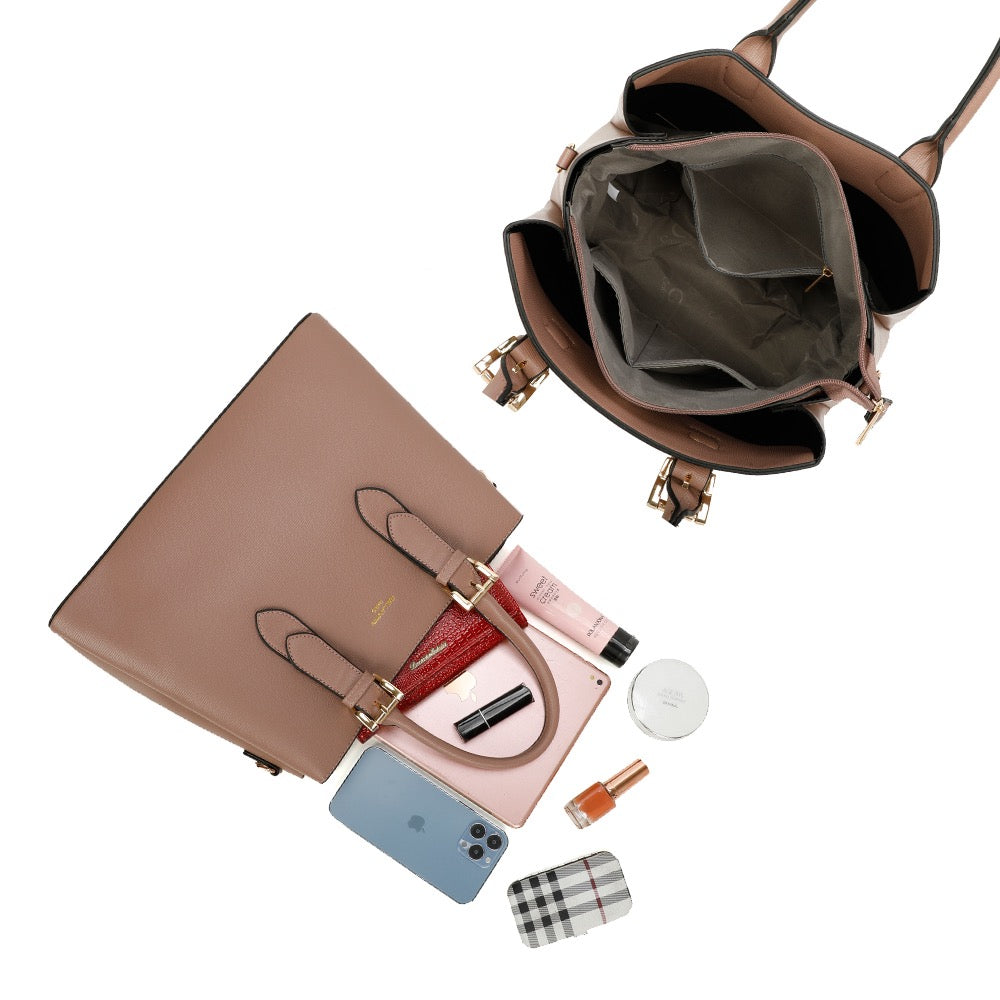 Gallantry | Amira Schoudertas