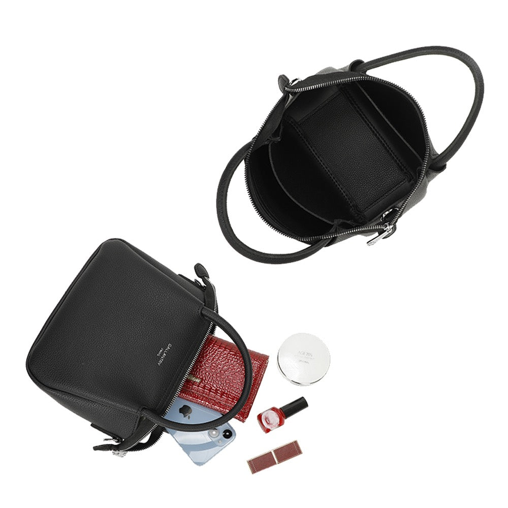 Gallantry | Isabella Crossbody Bag