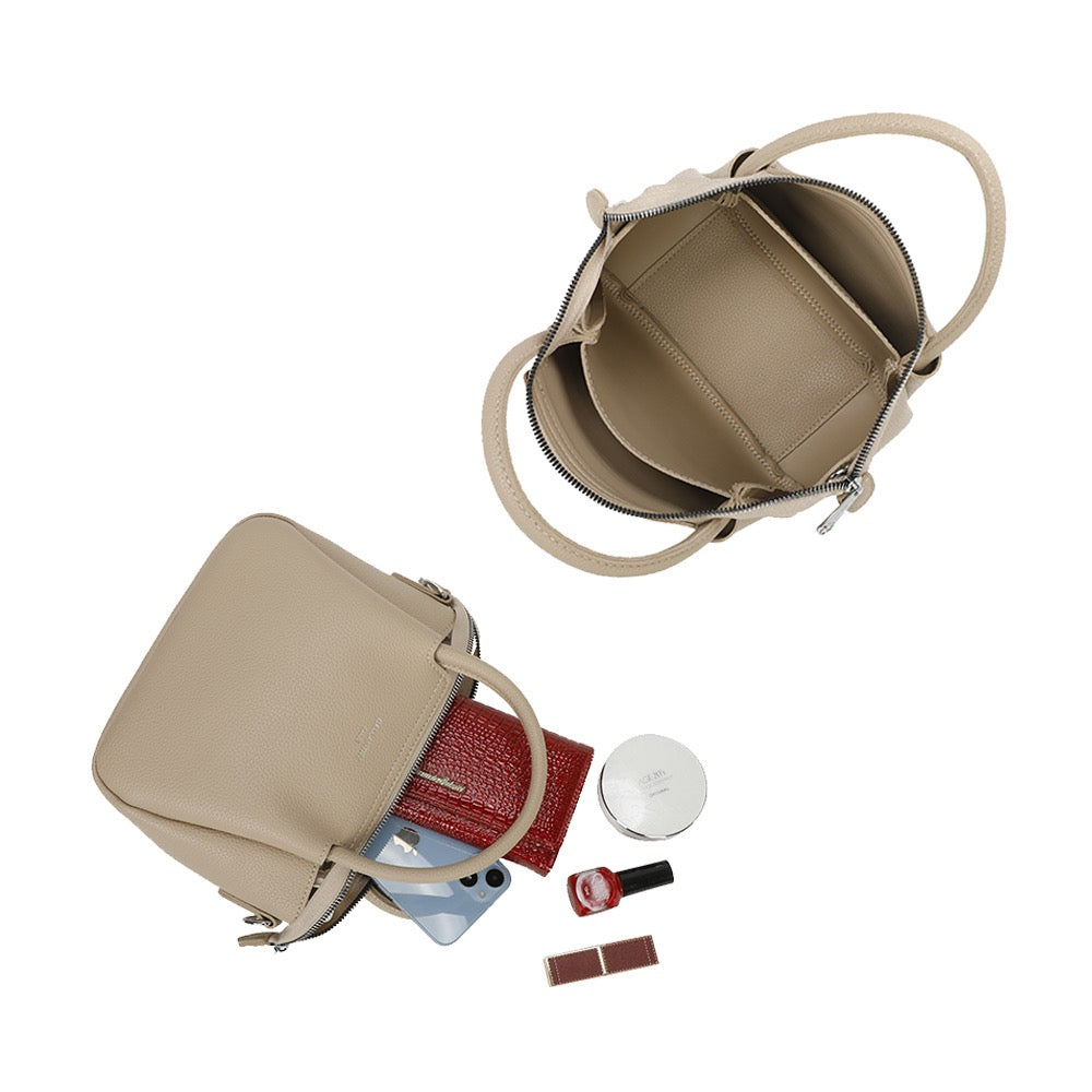 Gallantry | Isabella Crossbody Bag