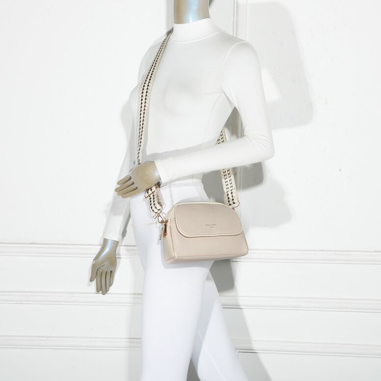 Gallantry | Mae Crossbody Bag